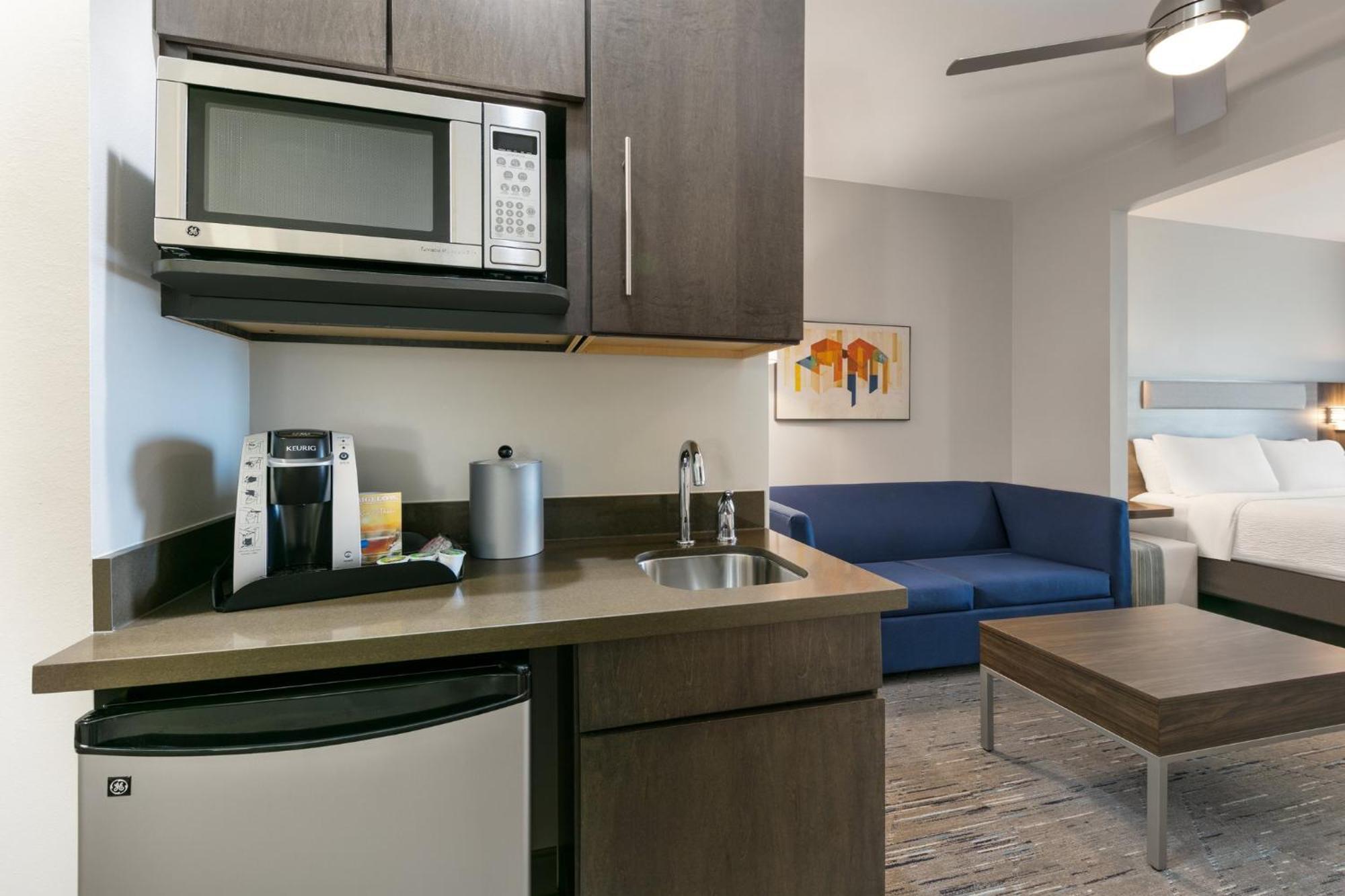 Holiday Inn Express & Suites Amarillo West By Ihg Bagian luar foto