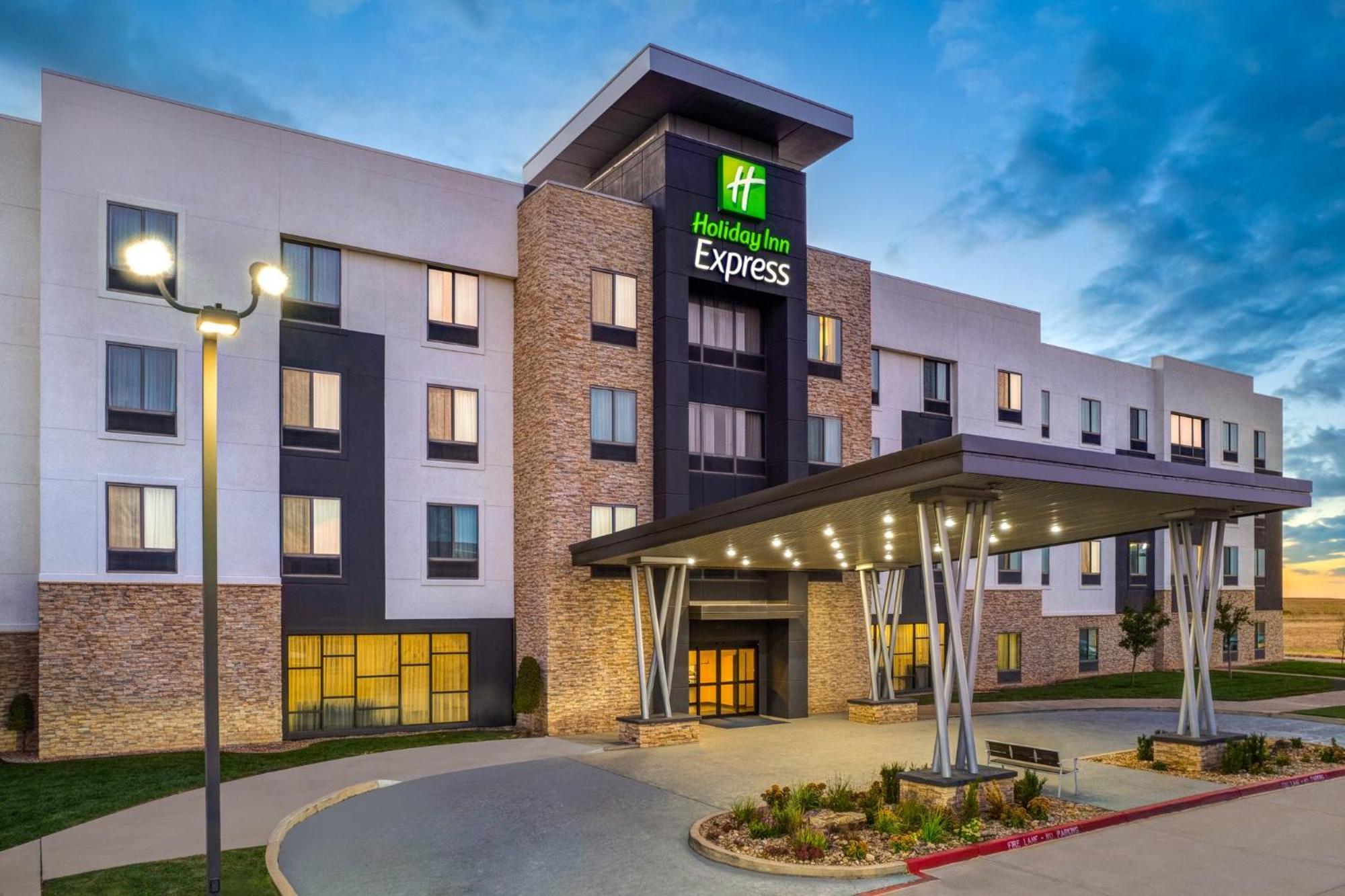 Holiday Inn Express & Suites Amarillo West By Ihg Bagian luar foto